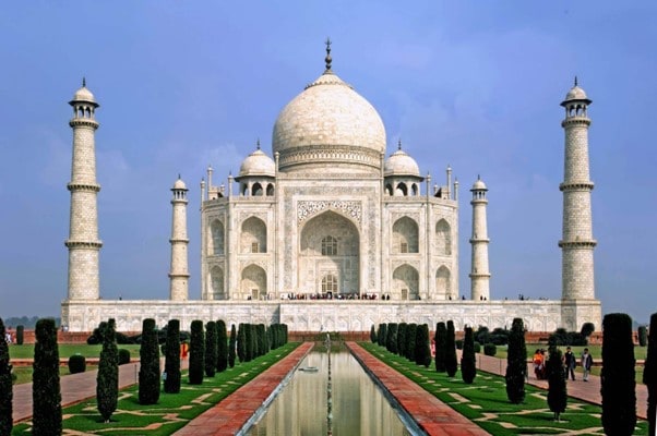 Los mogoles gastaron en monumentos y mezquitas y no en educación (Foto: Taj Mahal, Agra)