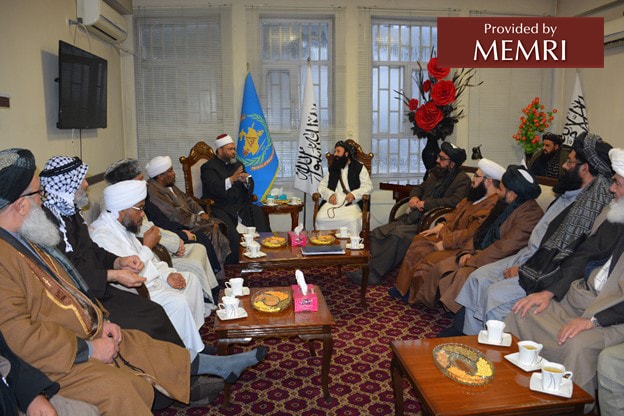 Reunión de estudiosos islámicos con el ministro de refugiados y repatriación Al-Haj Khalilur Rahman Haqqani.